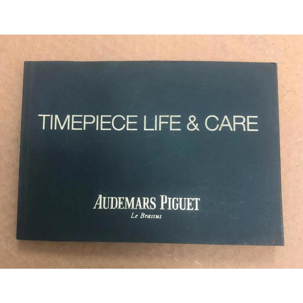 AUDEMARS PIGUET TIMEPIECE LIFE & CARE BOOKLET MANUAL BRAND NEW GENUINE ENGLISH